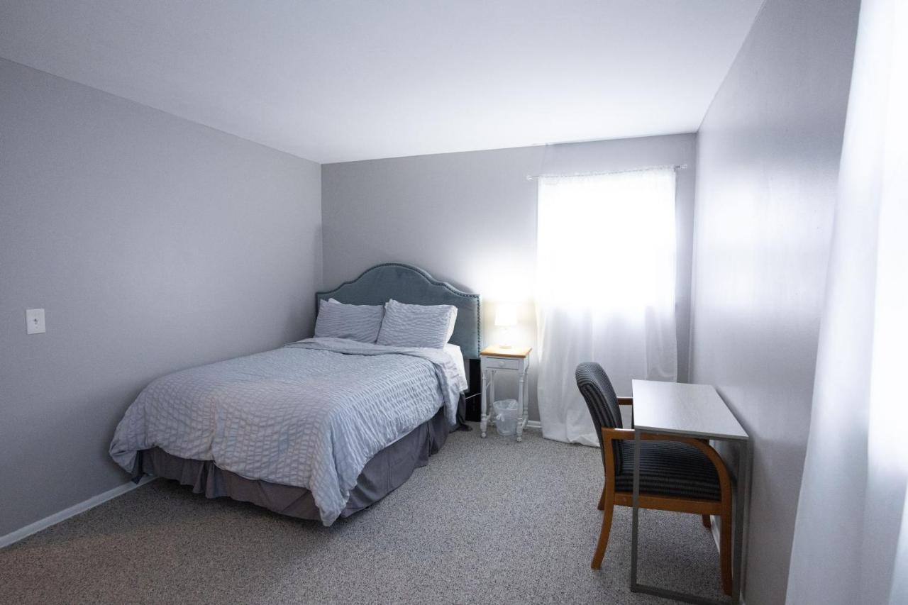 Cheerful Home With Free Parking And Wifi 로체스터 외부 사진
